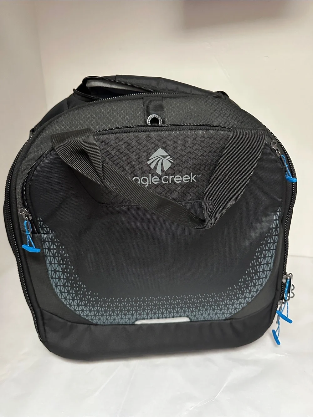 Eagle Creek Expanse Wheeled Tote Carry On